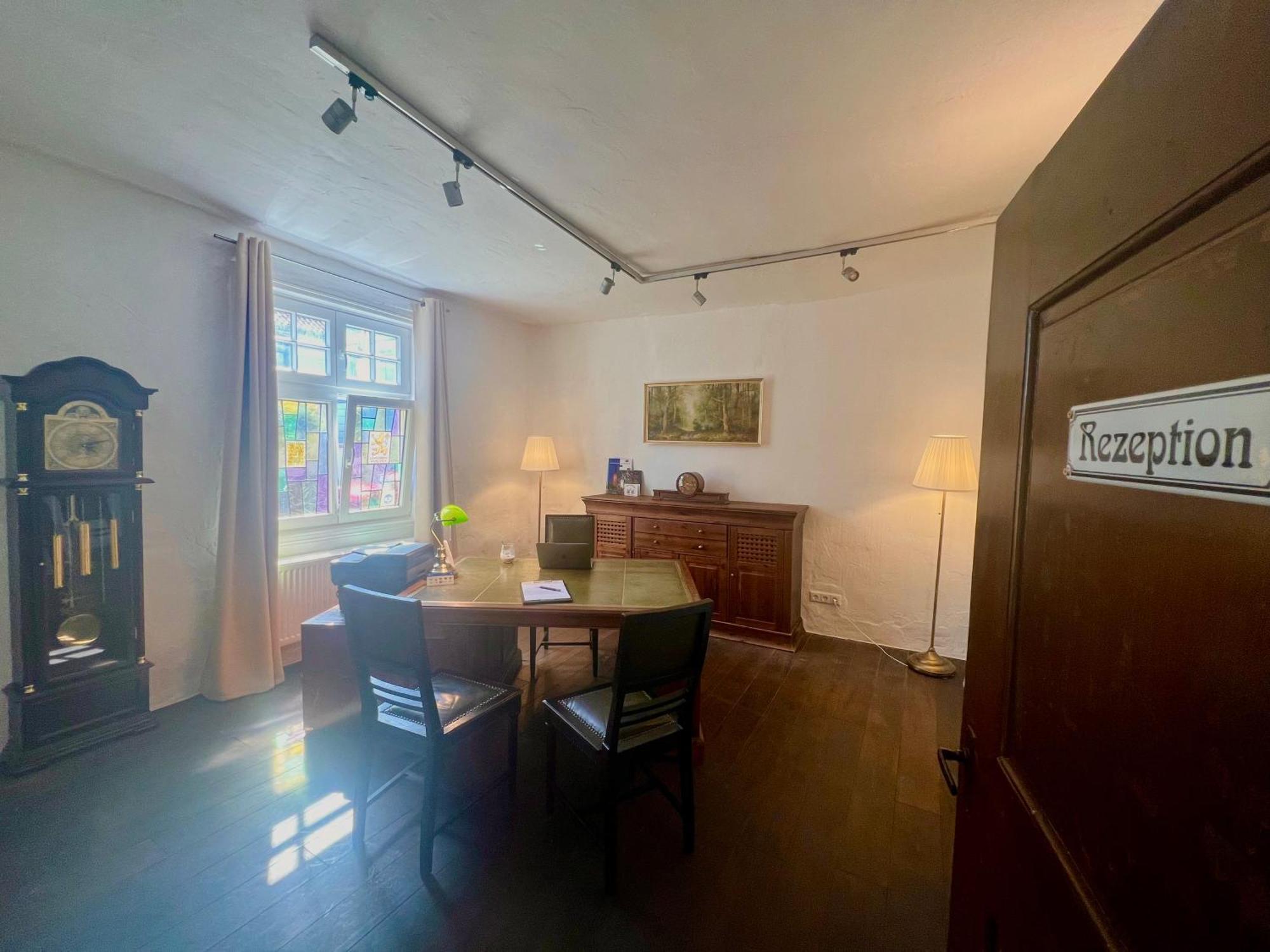 Hotel Pemue Arnsberg Exteriör bild