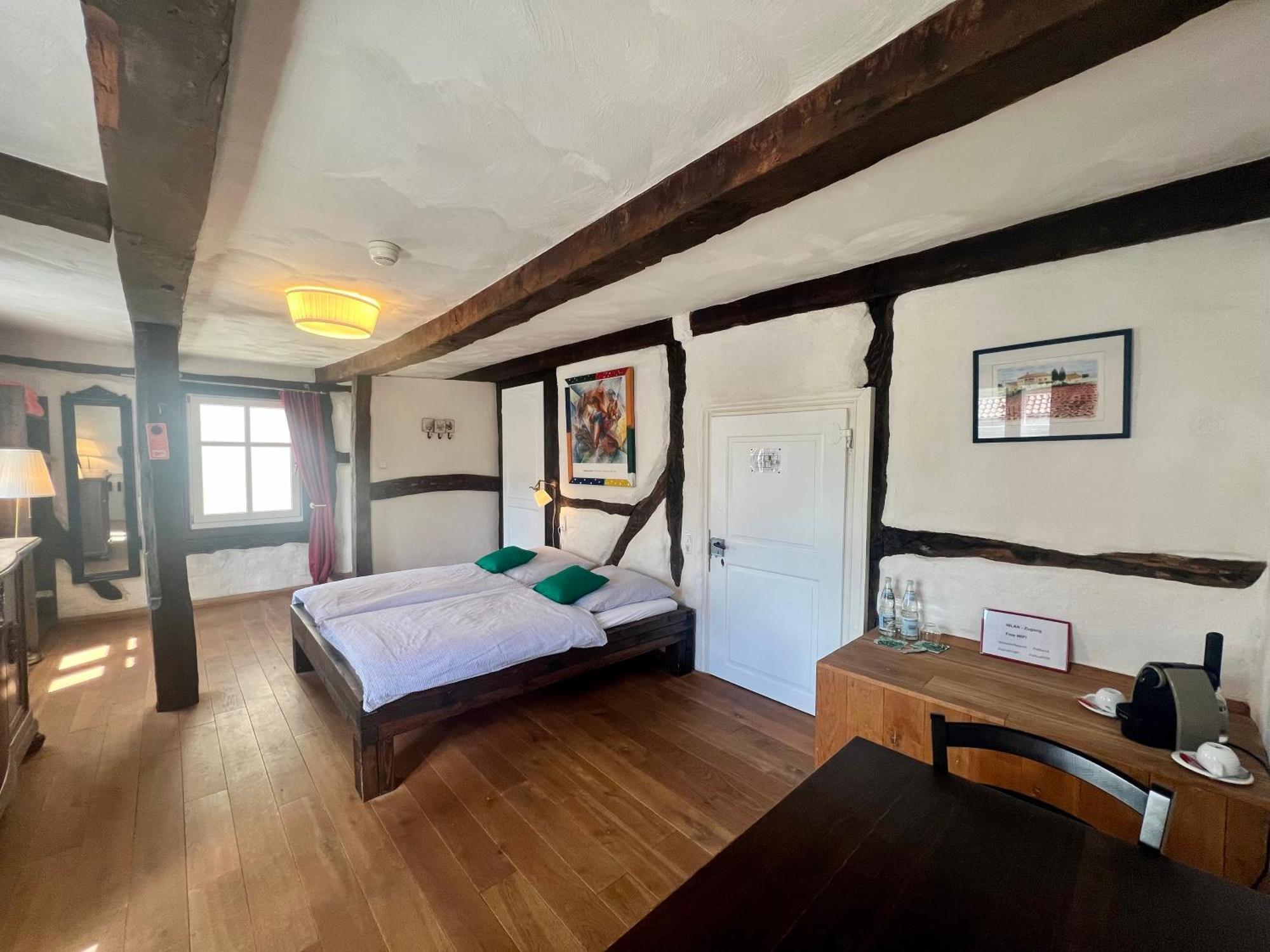 Hotel Pemue Arnsberg Exteriör bild